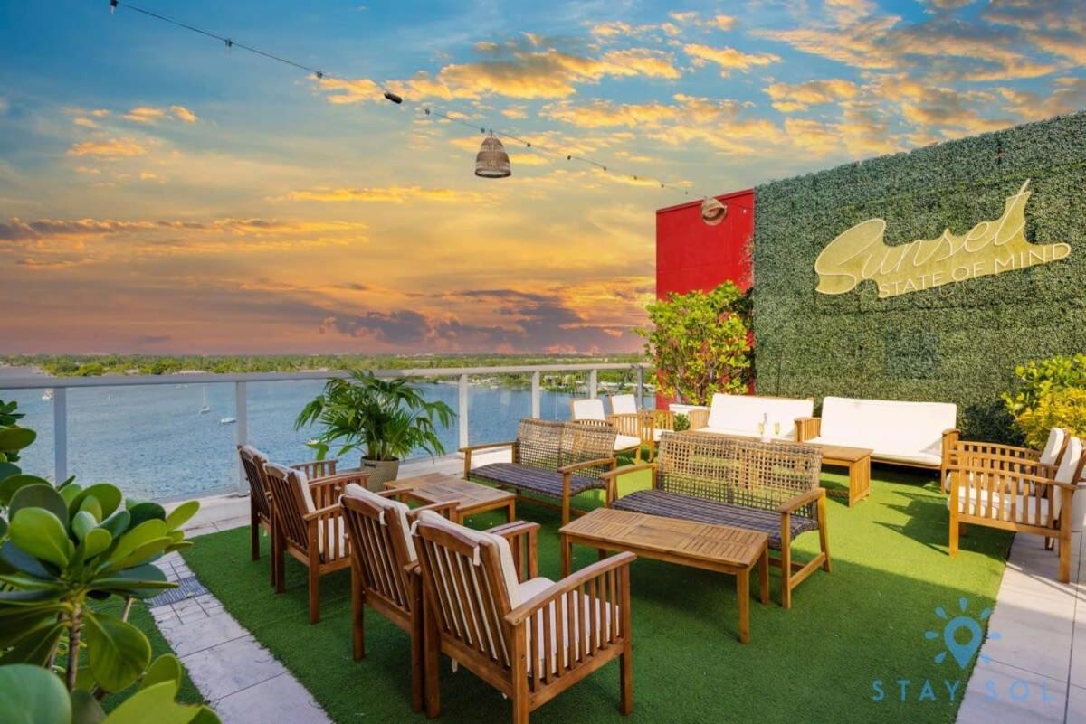 Lx Oasis Beachfront-Rt Infinity Pool Hollywood Exterior foto